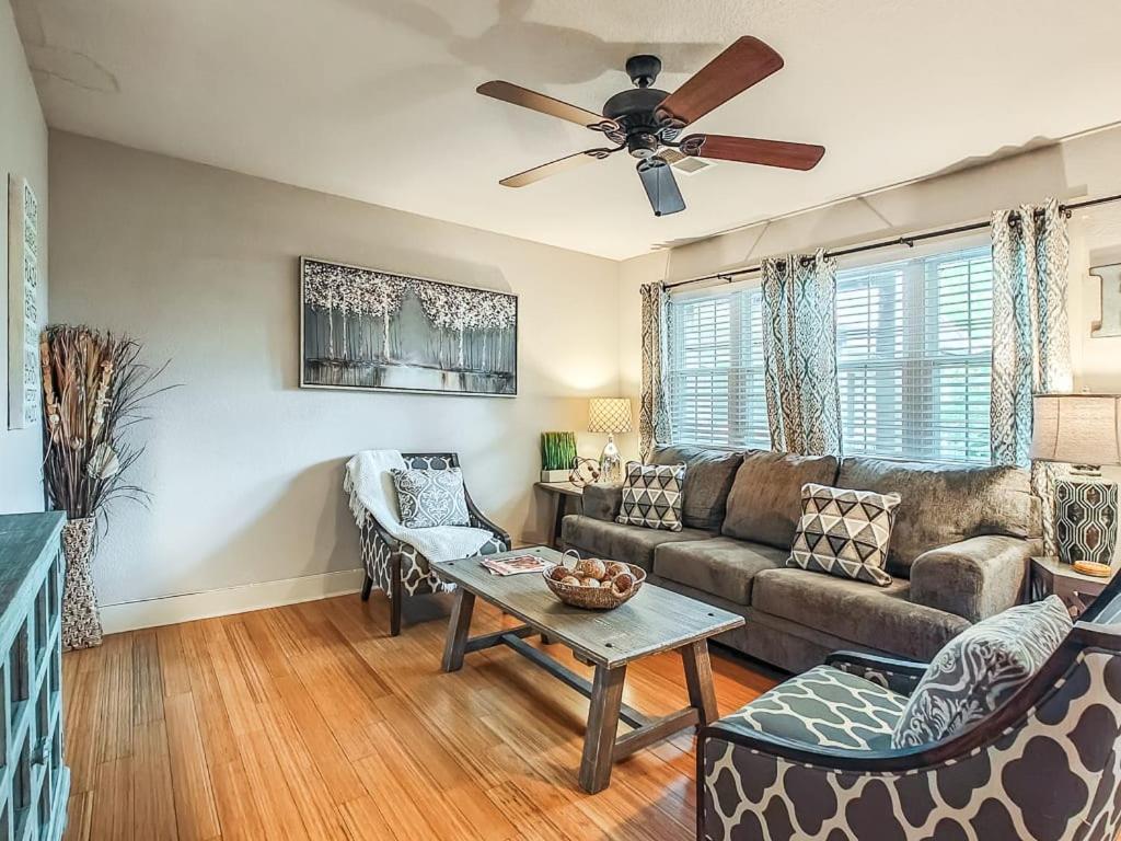Quiet Plaza Two Bedroom 2 Bathroom Kansas City Eksteriør billede